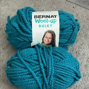 Bernat Wool-Up Bulky Yarn - Teal Blue